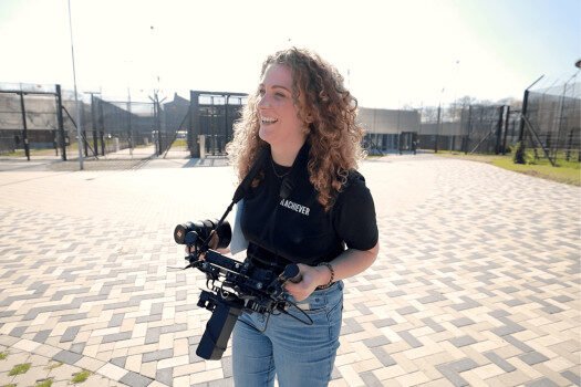 nah begeleider zorg vacaturecampagne 4 525x350 1