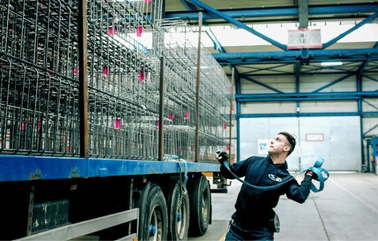 personeel werven bouw betonstaalwerker ijzervlechter 551x350 1