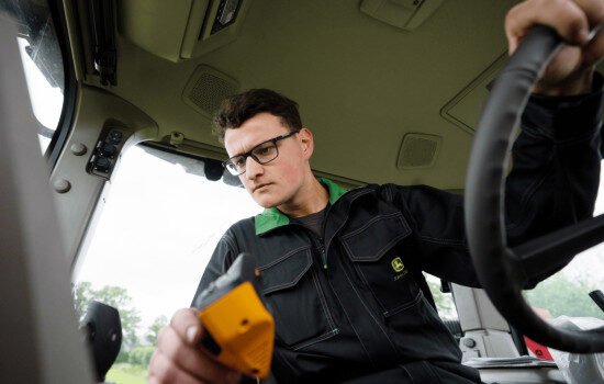 voorbeeld vacaturevideo vacaturecampagne technisch personeel werven 551x350 1