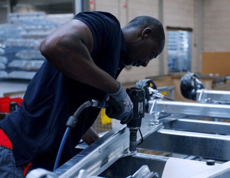 werven in de industrie personeel 1 454x350 1