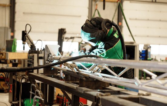 Vacaturecase: Service Manager Kraakman 4 werkplaats chef werven video campagne 551x350 1